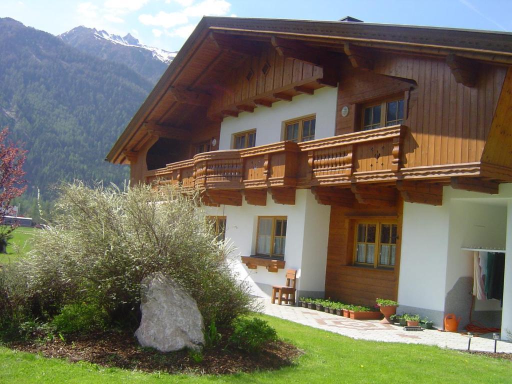 Gstreinhof Längenfeld Esterno foto