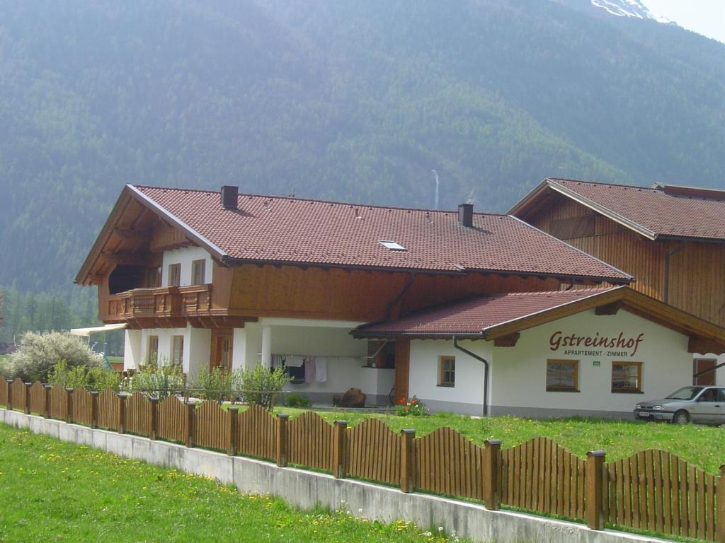 Gstreinhof Längenfeld Camera foto
